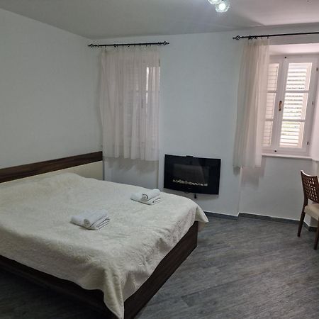 Rooms Dana Old Town Budva Buitenkant foto