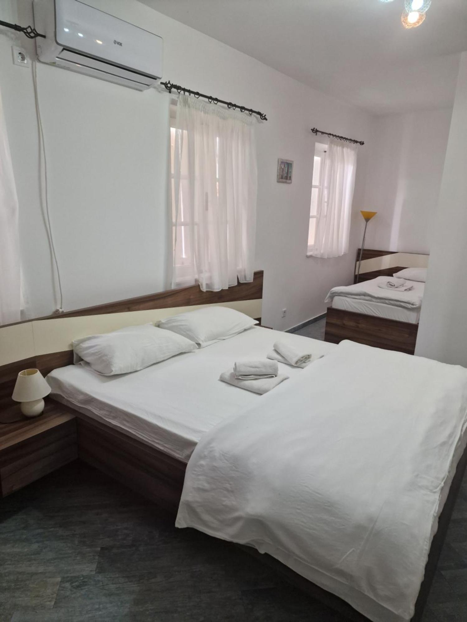 Rooms Dana Old Town Budva Buitenkant foto